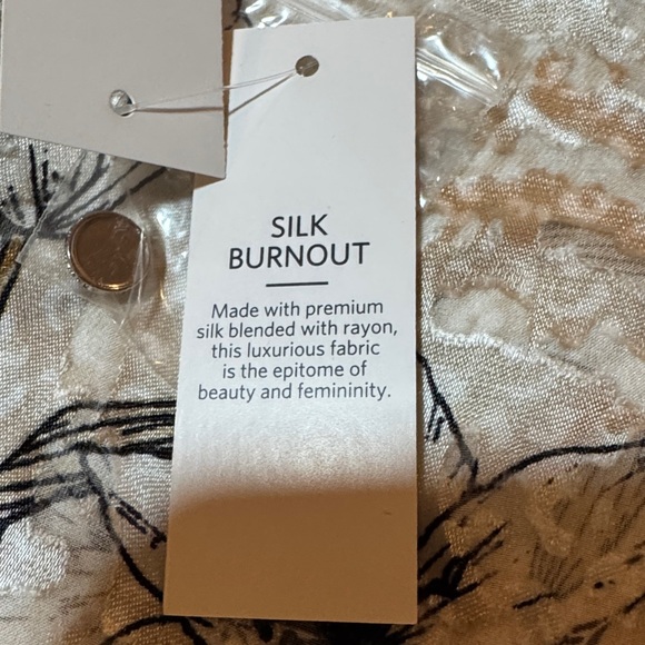 Floral Beige Women's Top - Picture 5 of 5